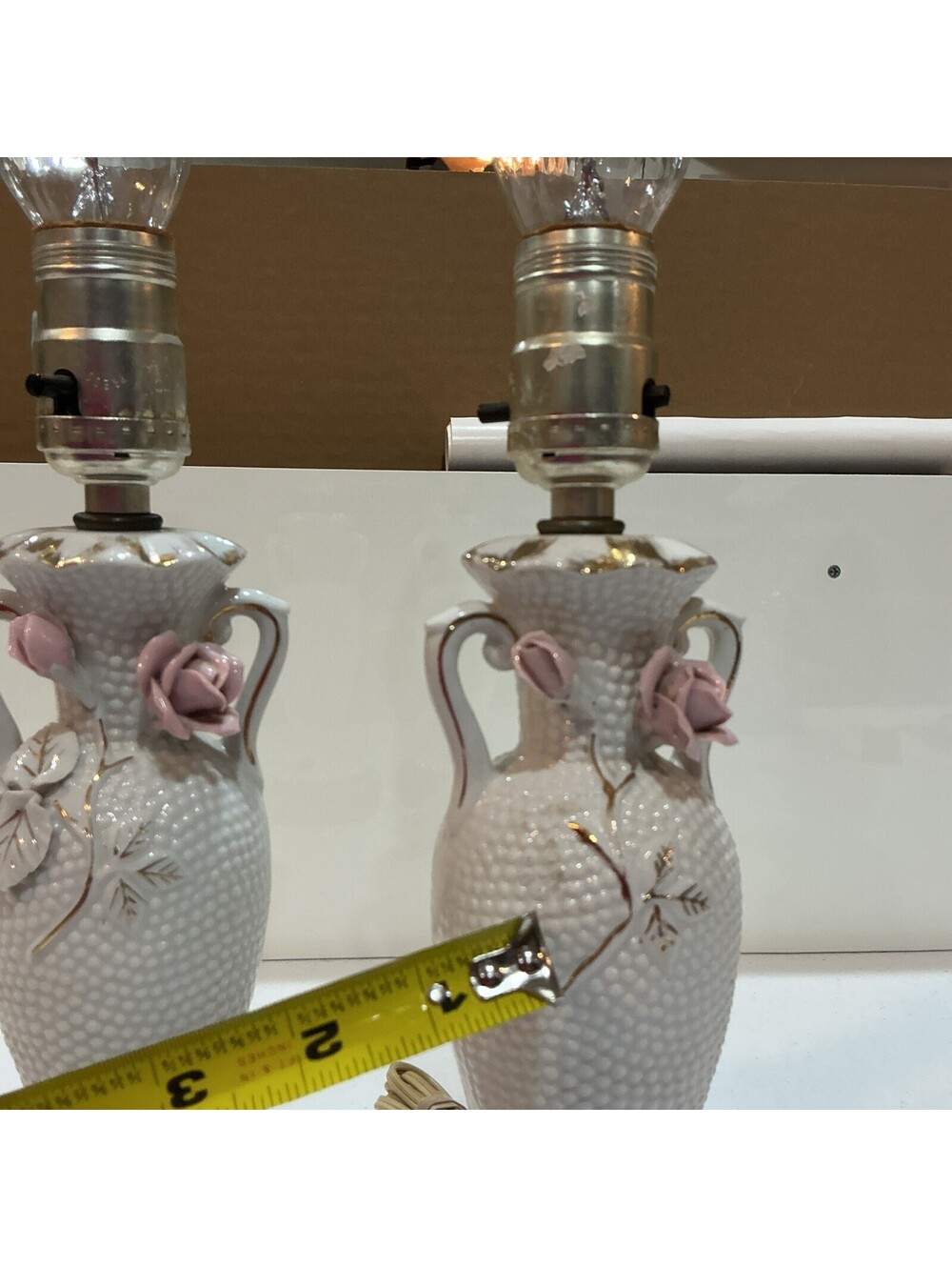 pair of vtg 1950s porcelain vanity/boudoir lamps by Ucagco Ceramics Japan Pics